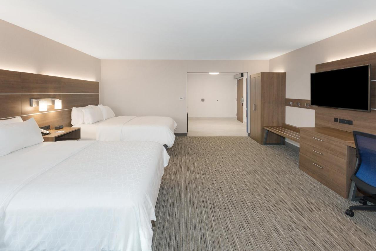 Holiday Inn Express Hotel & Suites Ottawa Airport By Ihg Ngoại thất bức ảnh