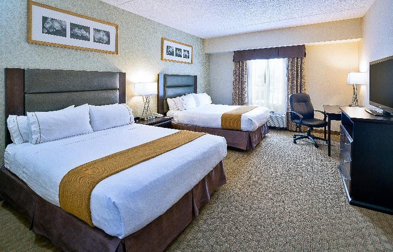 Holiday Inn Express Hotel & Suites Ottawa Airport By Ihg Ngoại thất bức ảnh